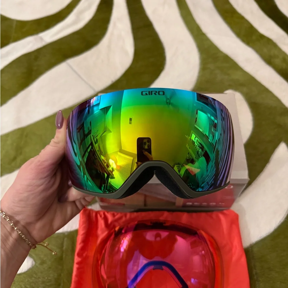 Giro Lusi Goggles with Rainbow Lens
